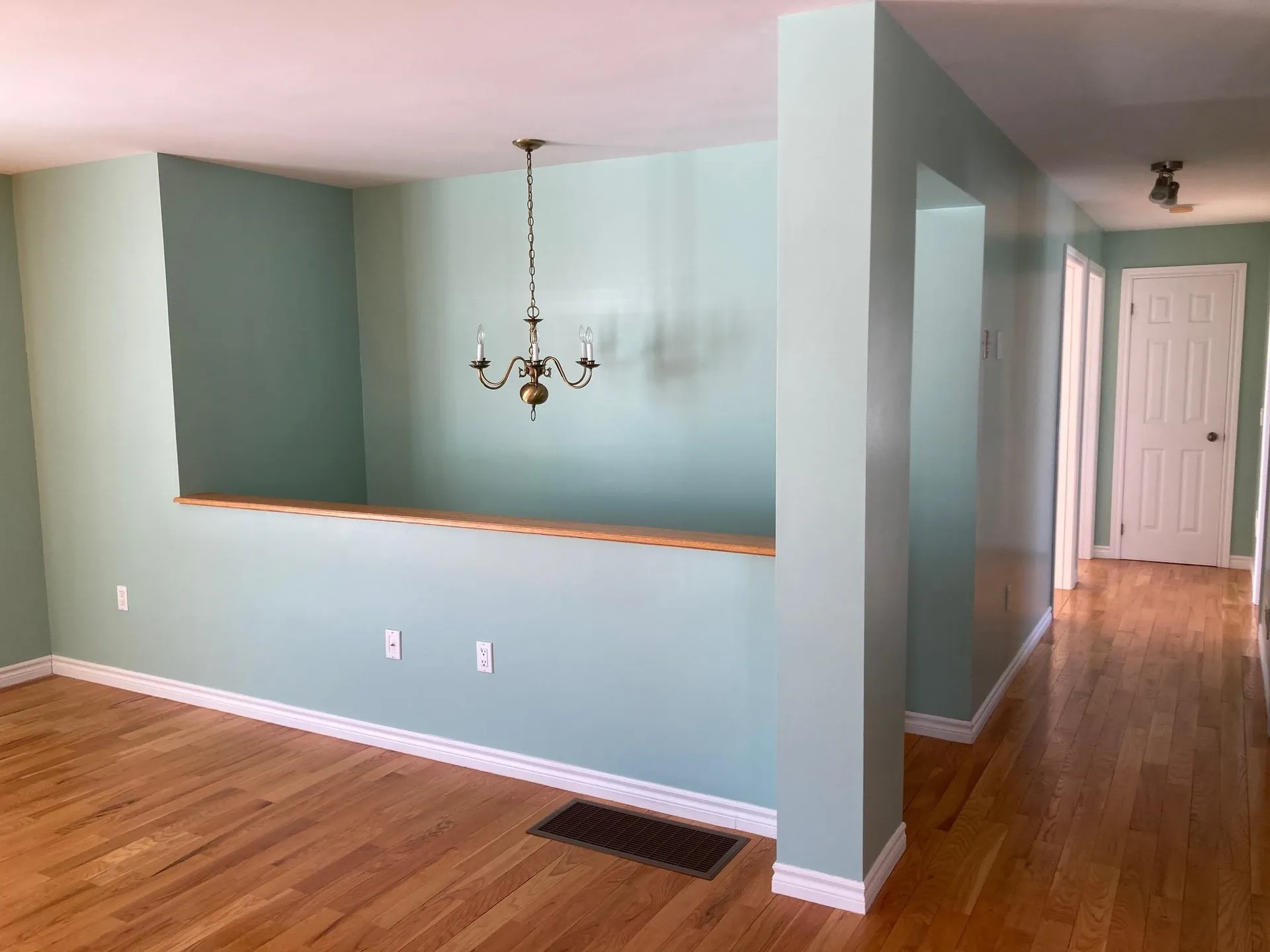 78 Pembroke Street Seabrook NH 03874