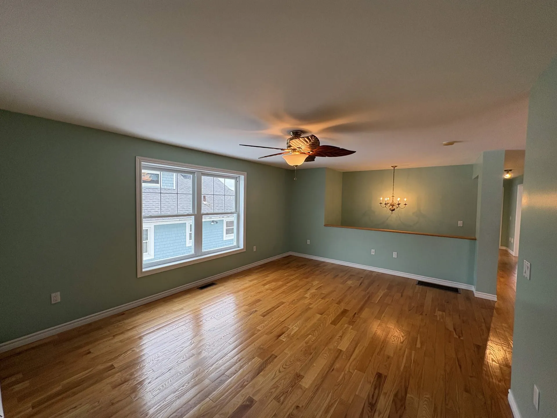 78 Pembroke Street Seabrook NH 03874