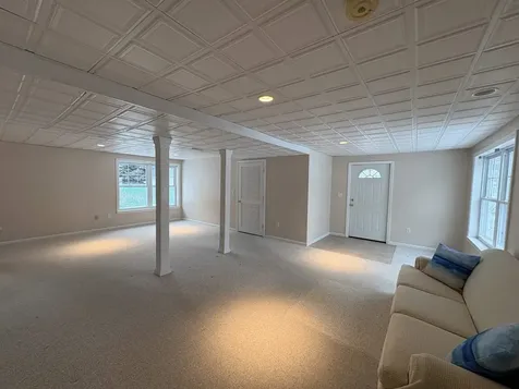 78 Pembroke Street Seabrook NH 03874