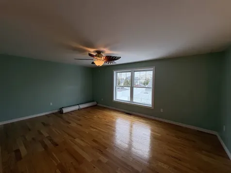 78 Pembroke Street Seabrook NH 03874