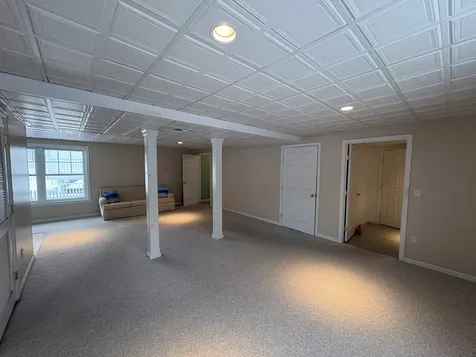 78 Pembroke Street Seabrook NH 03874