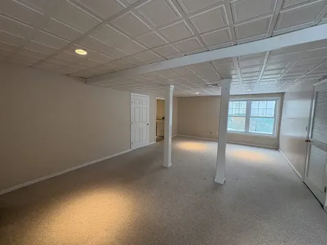 78 Pembroke Street Seabrook NH 03874