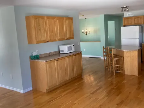 78 Pembroke Street Seabrook NH 03874