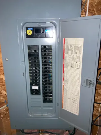 78 Pembroke Street Seabrook NH 03874