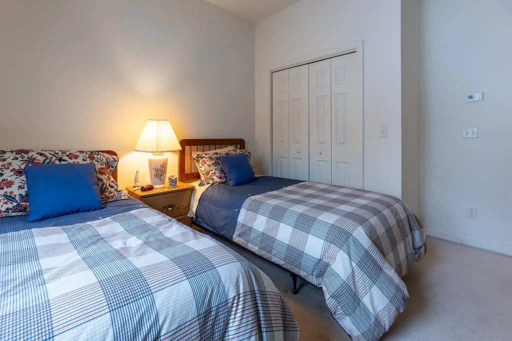 27 Fountain Way Lebanon NH 03784