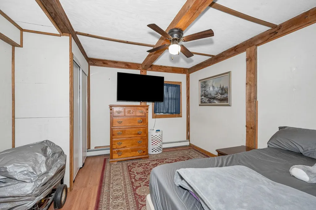 74 Royal Range Road Sandown NH 03873