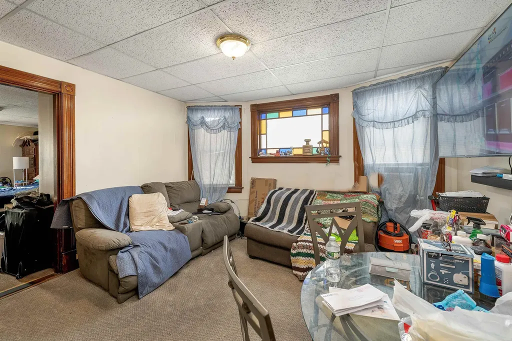 599 Beech Street Manchester NH 03104