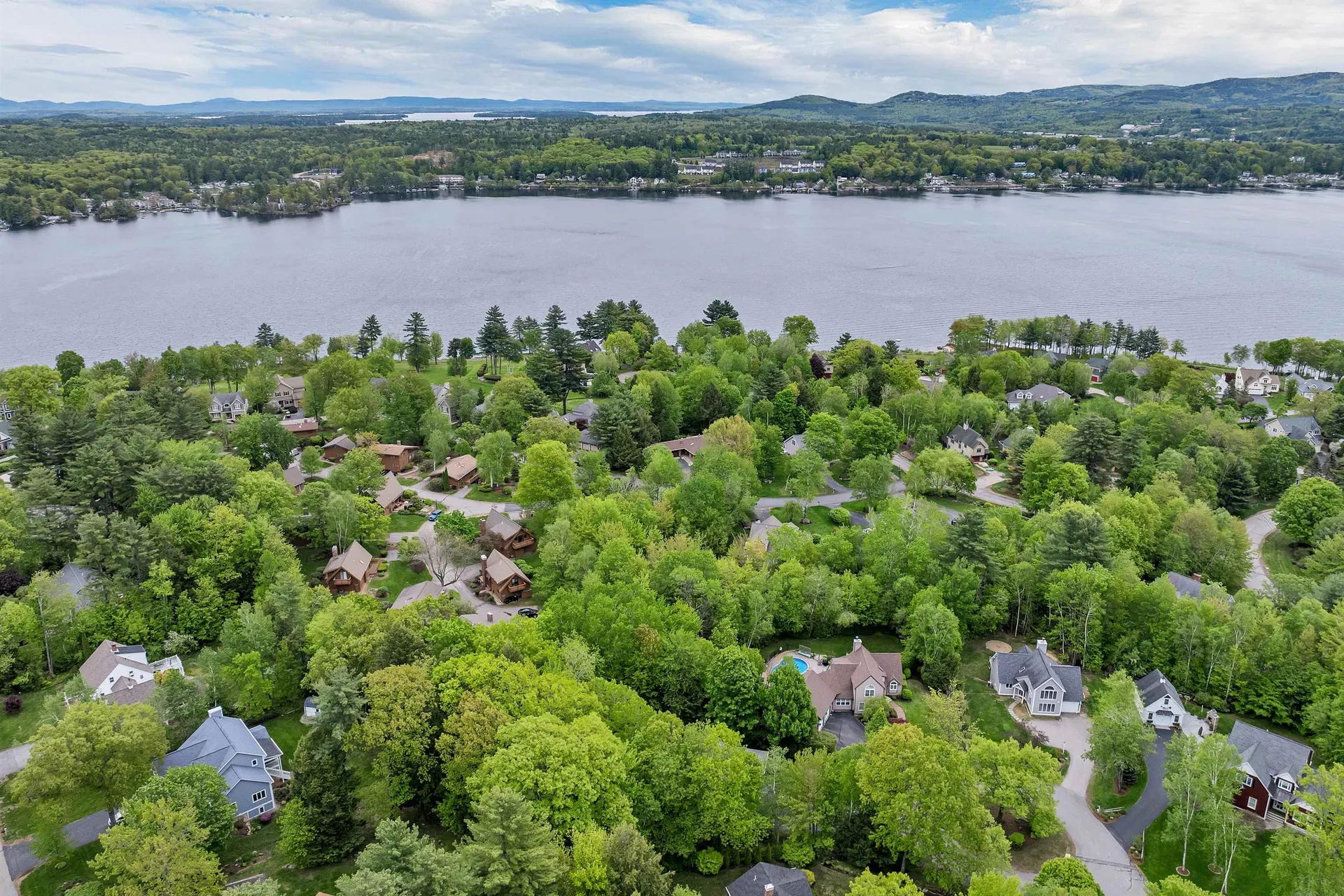 22 Race Point Road Laconia NH 03246