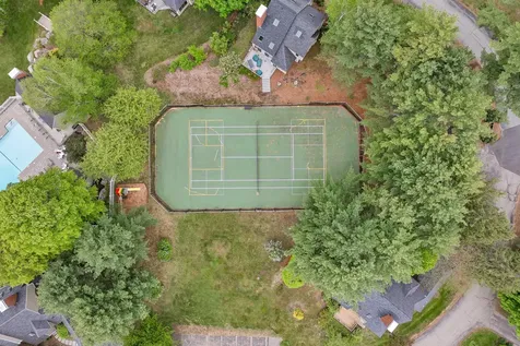 22 Race Point Road Laconia NH 03246