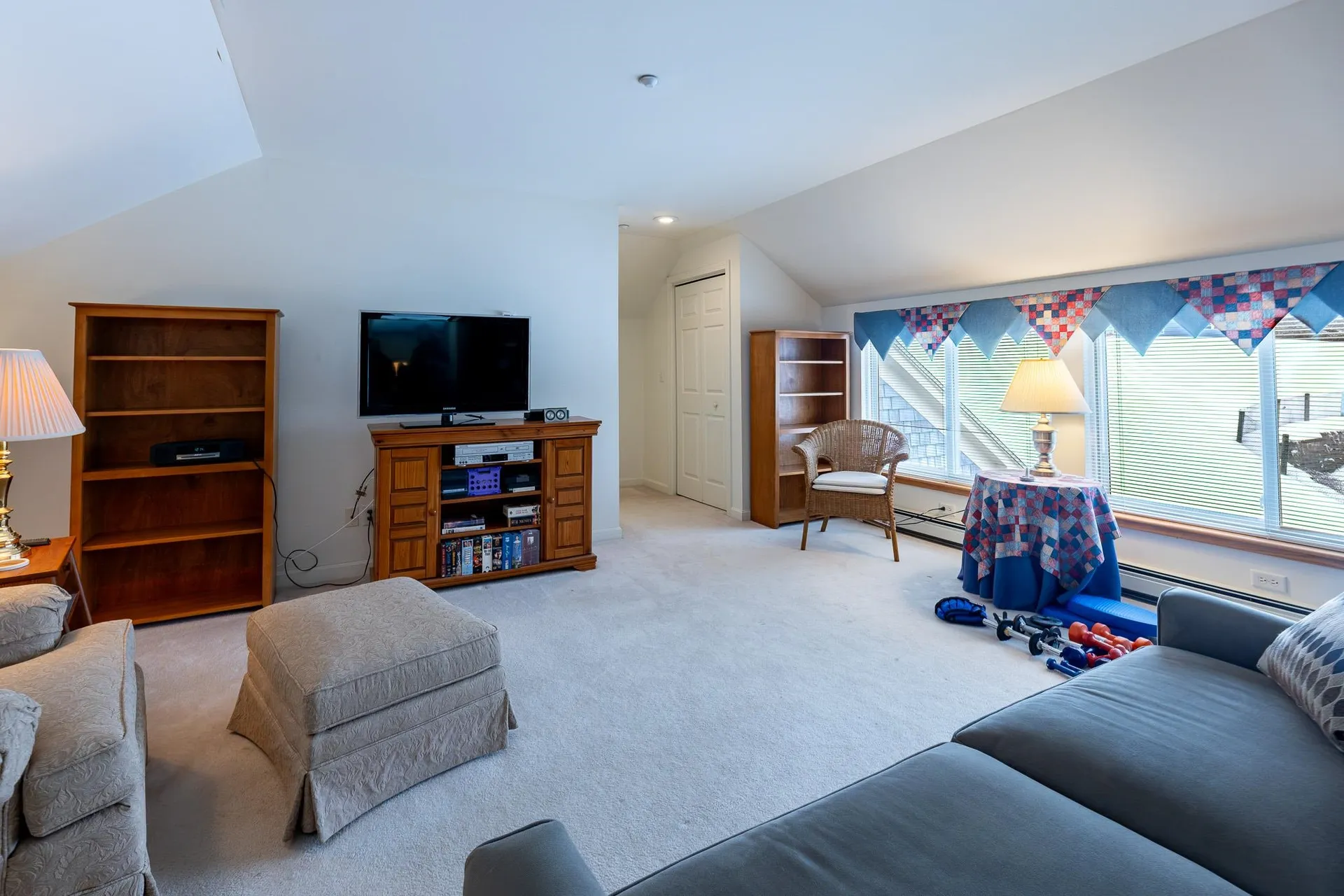 27 Fountain Way Lebanon NH 03784