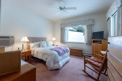 27 Fountain Way Lebanon NH 03784