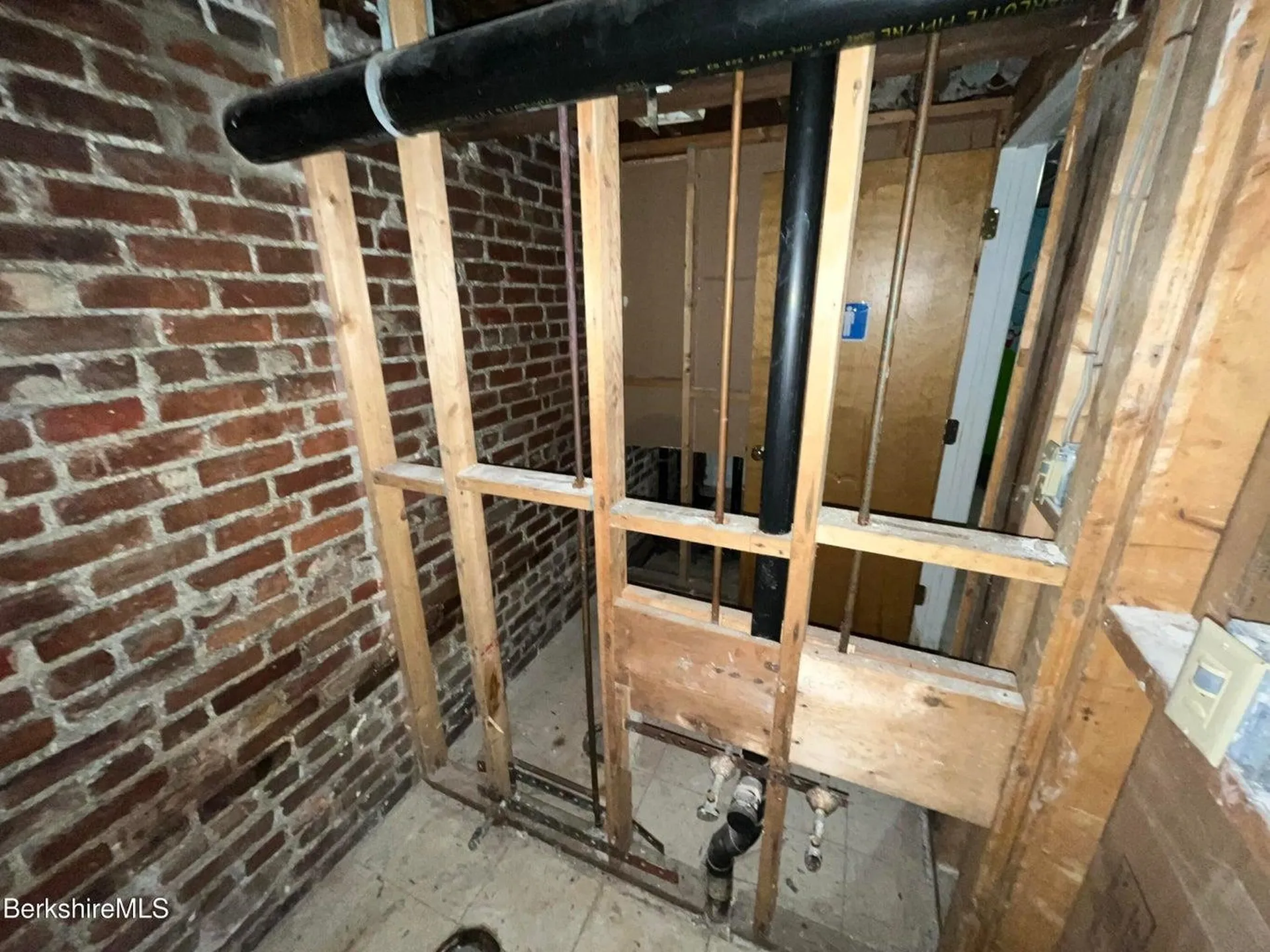 292 West Street Pittsfield MA 01201