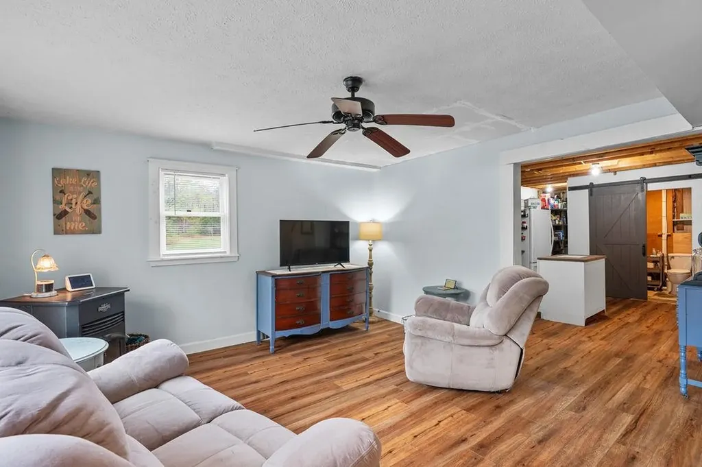 11 Southview Lane Alton NH 03810