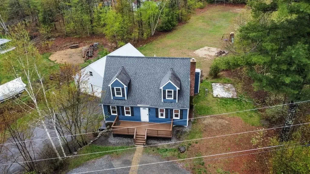 11 Southview Lane Alton NH 03810