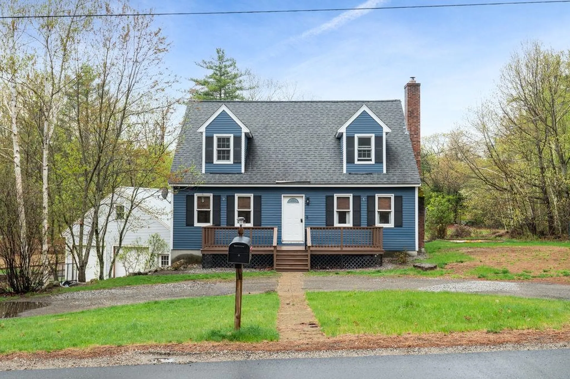 11 Southview Lane Alton NH 03810