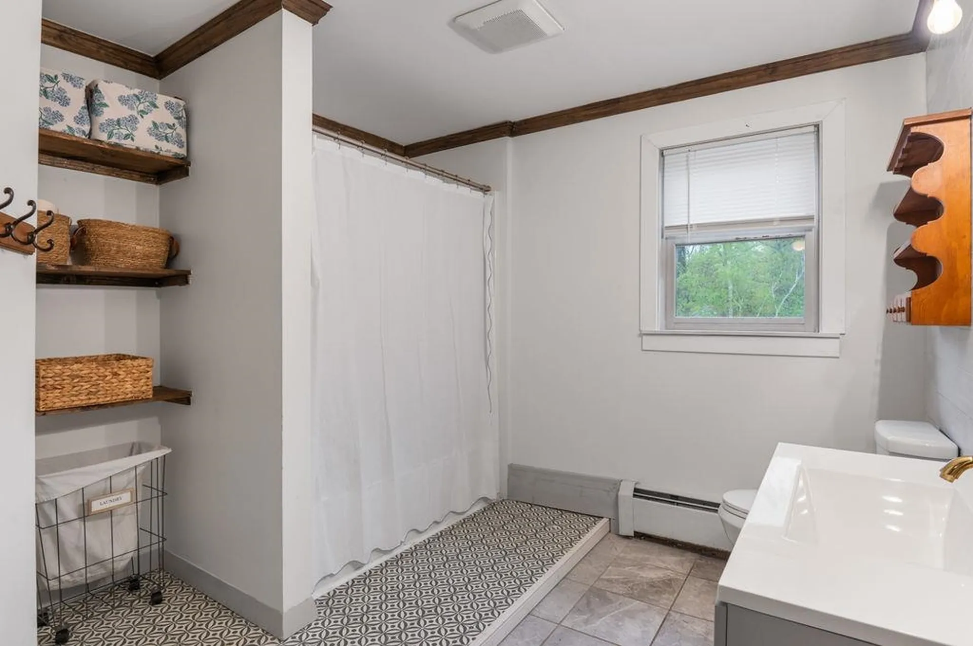 11 Southview Lane Alton NH 03810