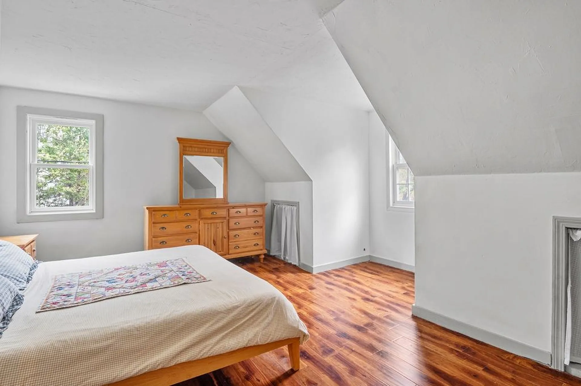 11 Southview Lane Alton NH 03810