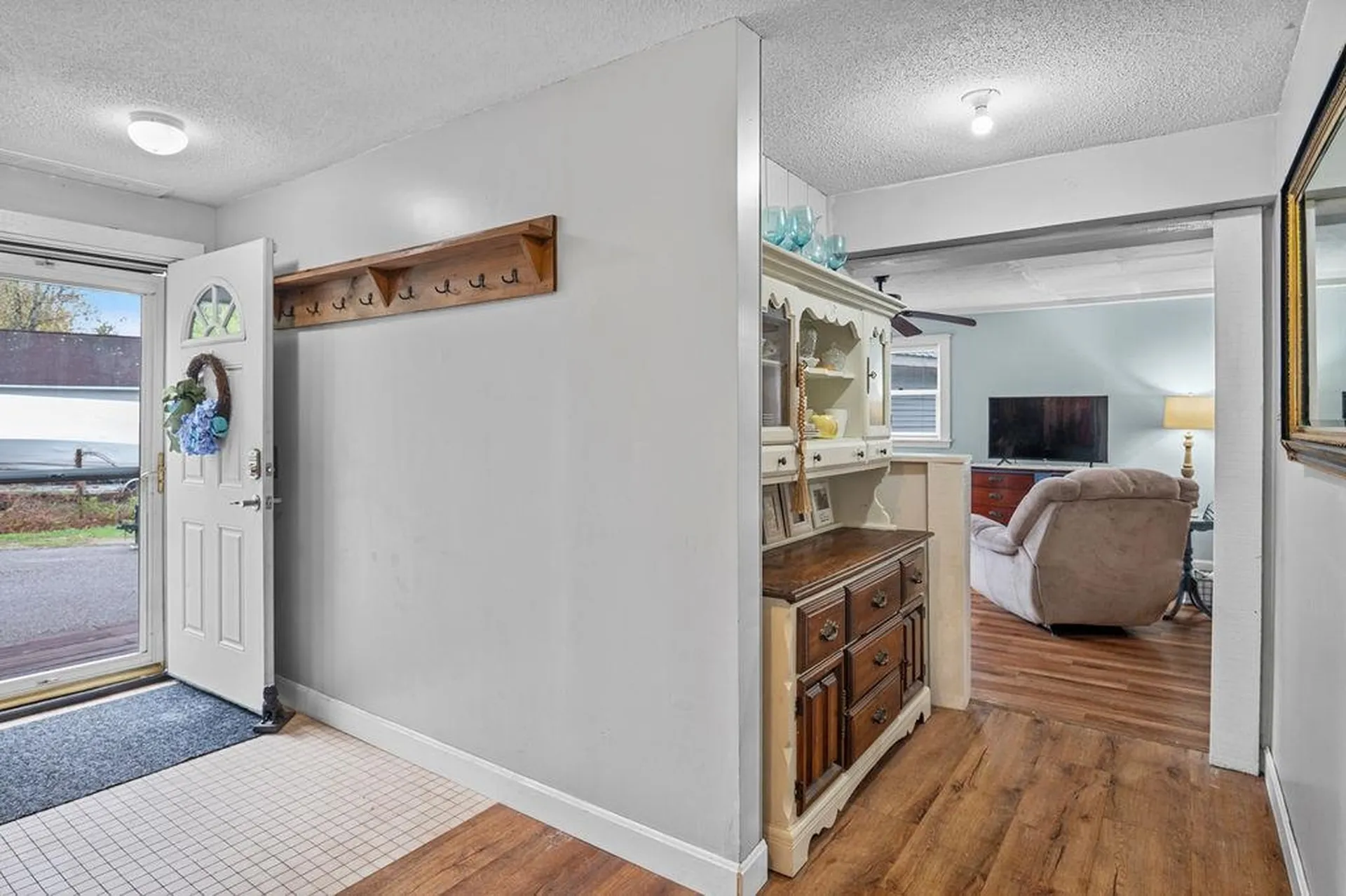 11 Southview Lane Alton NH 03810