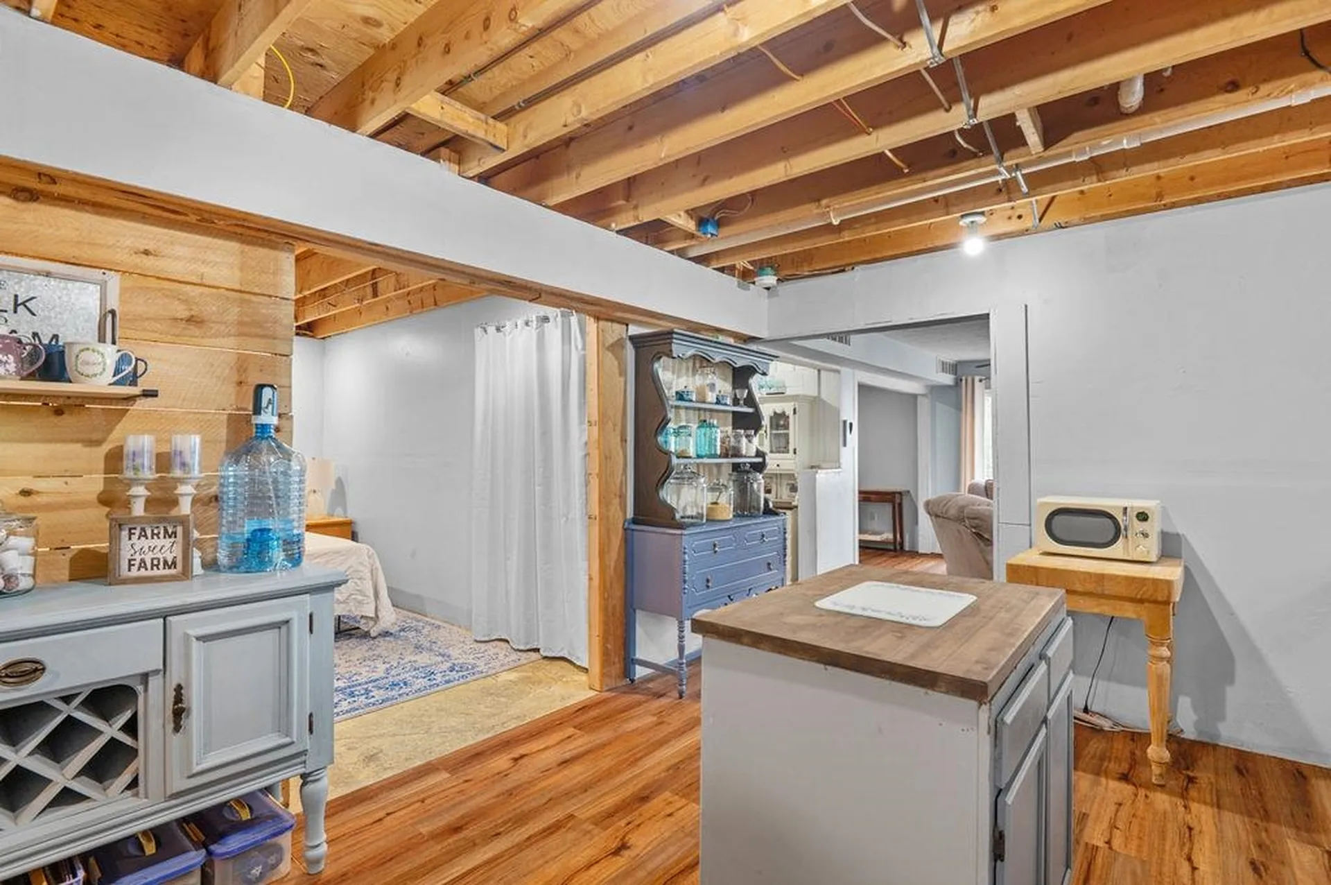 11 Southview Lane Alton NH 03810