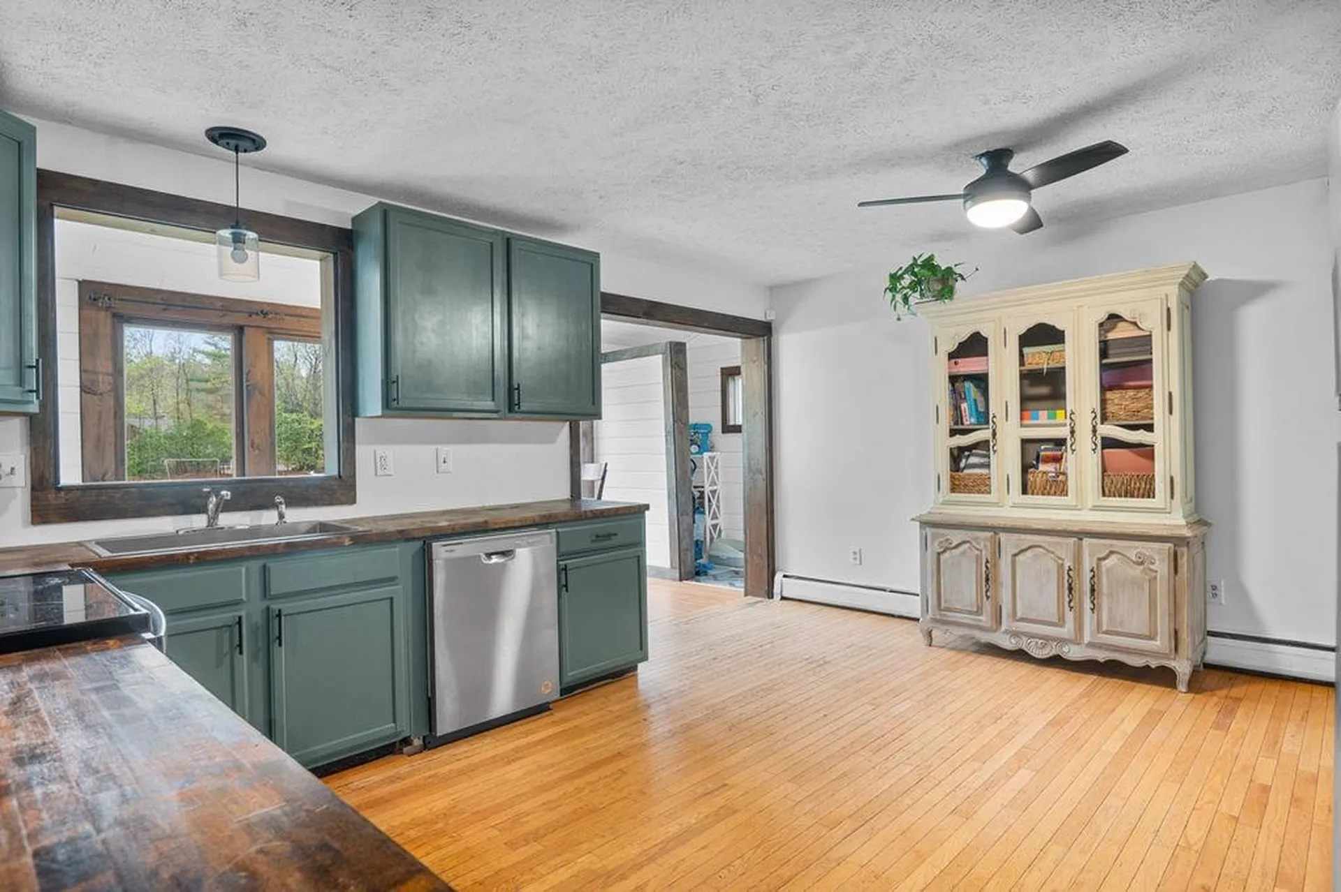 11 Southview Lane Alton NH 03810