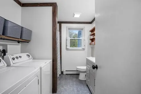 11 Southview Lane Alton NH 03810