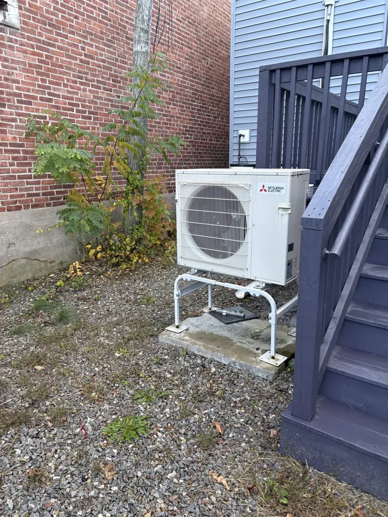 445 Main Street Farmington NH 03835