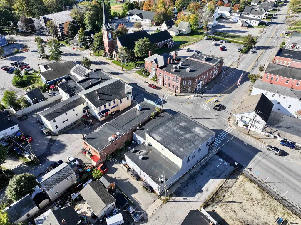 445 Main Street Farmington NH 03835