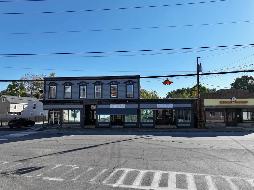 445 Main Street Farmington NH 03835