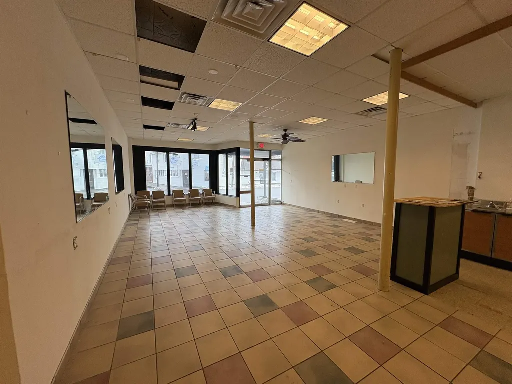 445 Main Street Farmington NH 03835