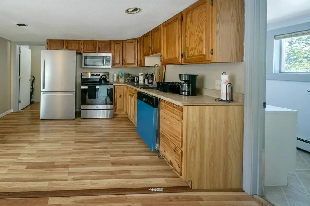 49 Red Sleigh Road Campton NH 03223