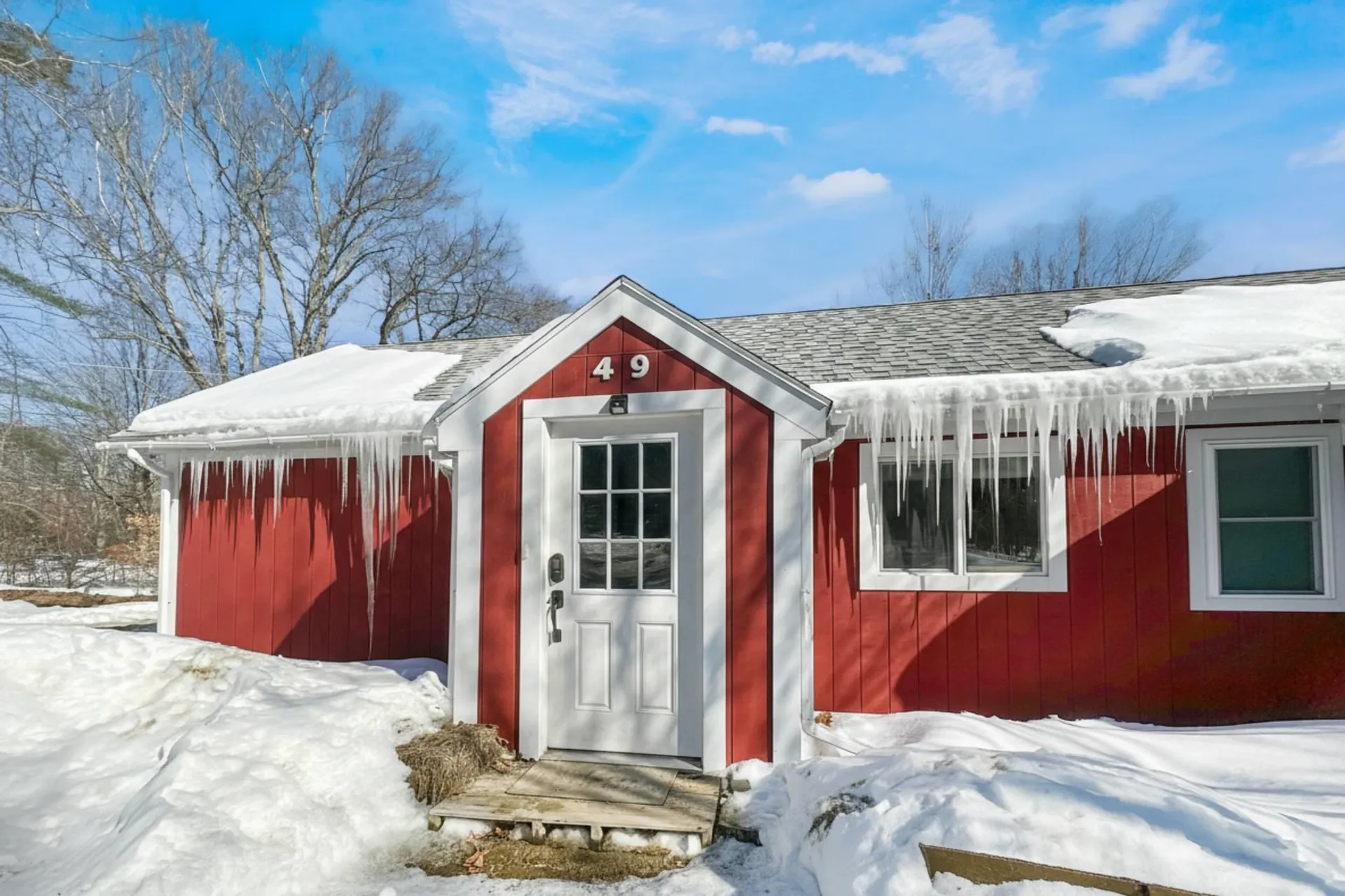 49 Red Sleigh Road Campton NH 03223