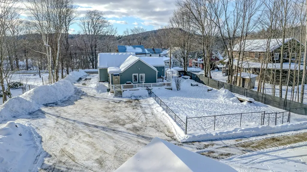 21 Main Street Alstead NH 03602
