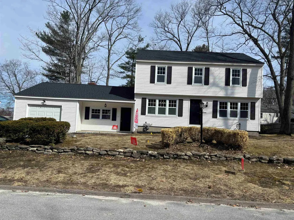 16 Emerson Road Nashua NH 03062