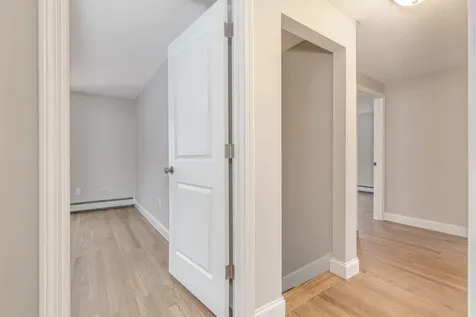 16 Emerson Road Nashua NH 03062