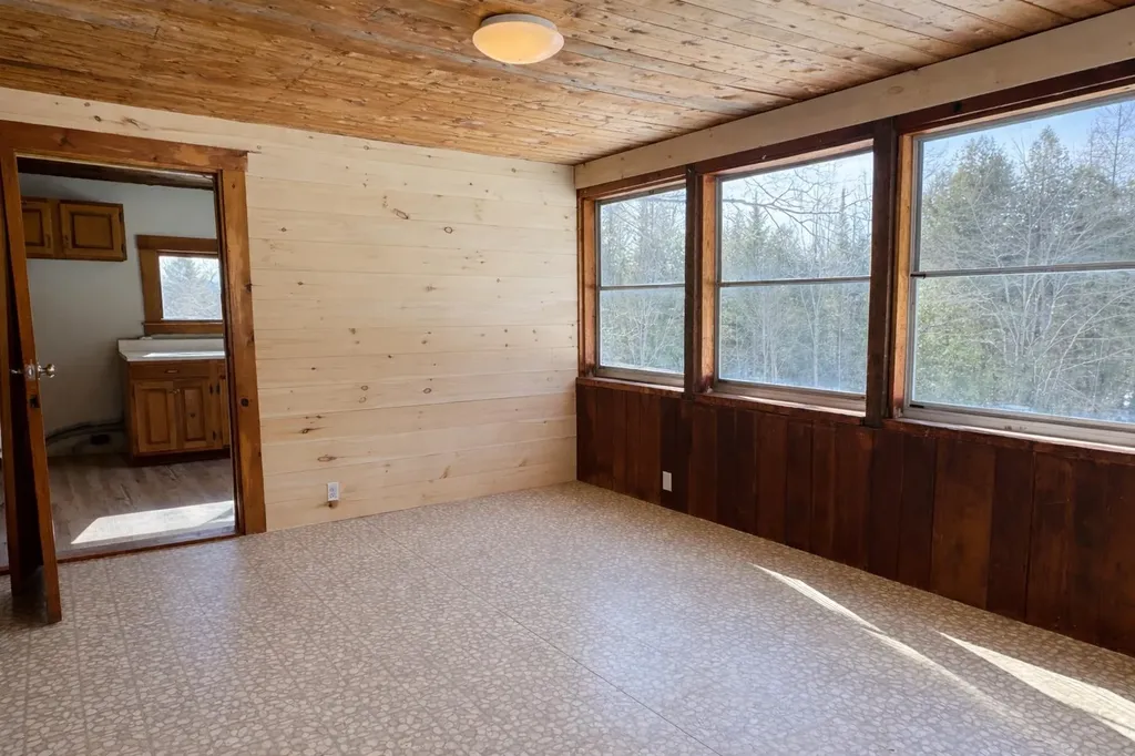 752 Mountain Street Brighton VT 05846