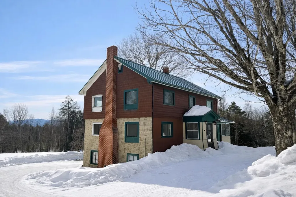 752 Mountain Street Brighton VT 05846