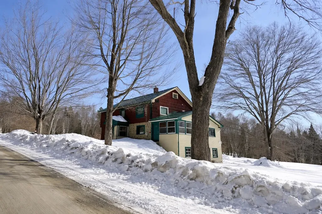 752 Mountain Street Brighton VT 05846