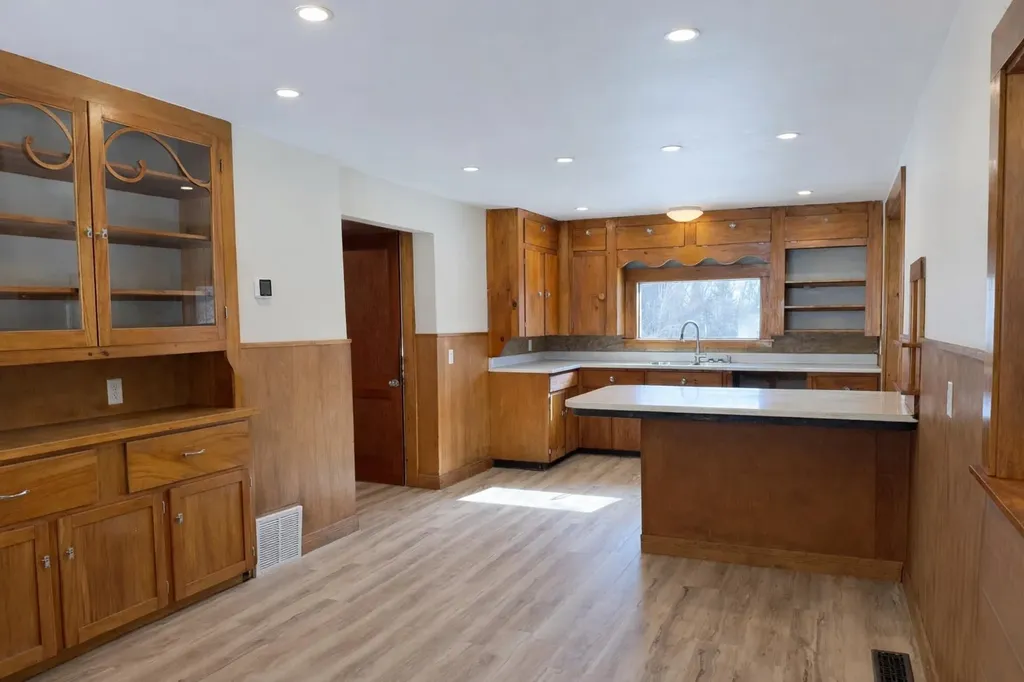 752 Mountain Street Brighton VT 05846