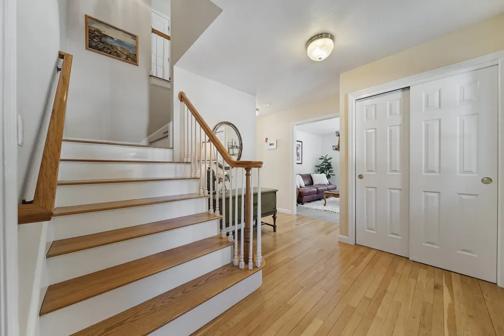 7 Jennifer Lane Amherst NH 03031