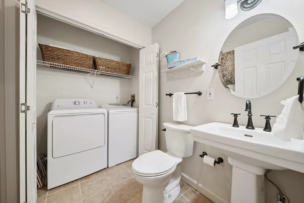 7 Jennifer Lane Amherst NH 03031