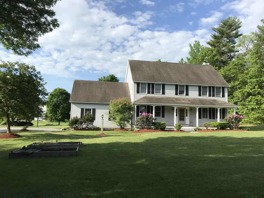 7 Jennifer Lane Amherst NH 03031