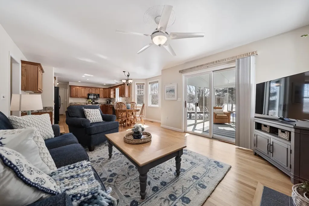 7 Jennifer Lane Amherst NH 03031