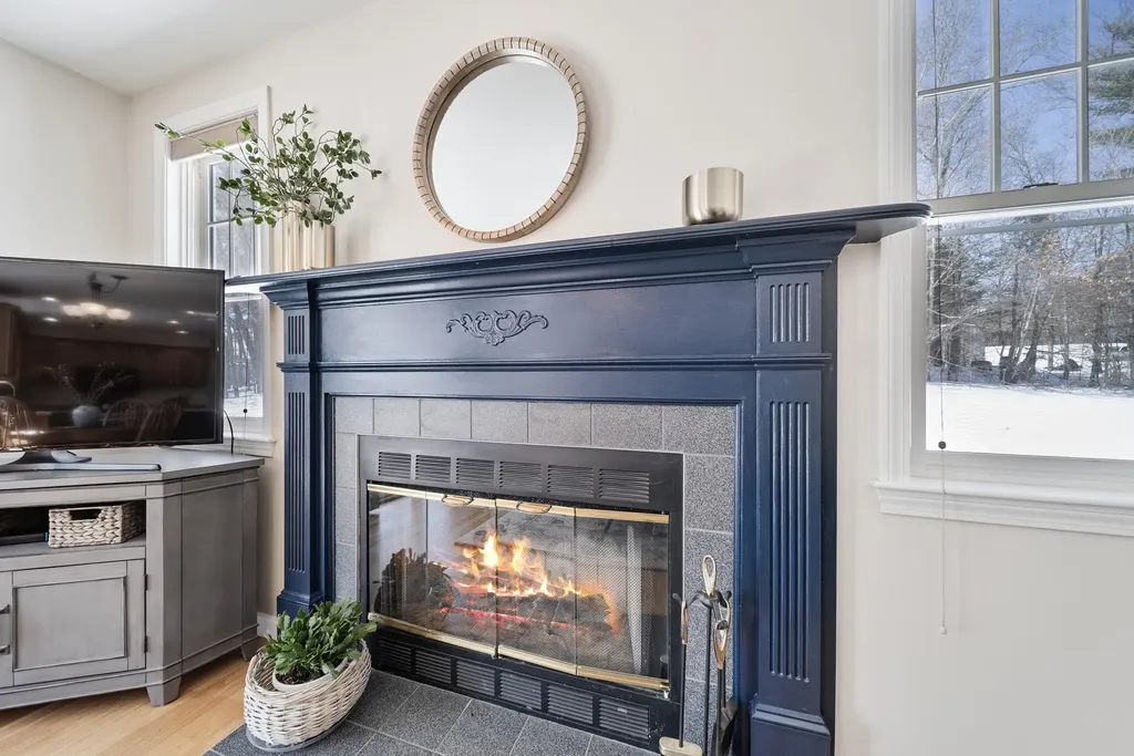 7 Jennifer Lane Amherst NH 03031