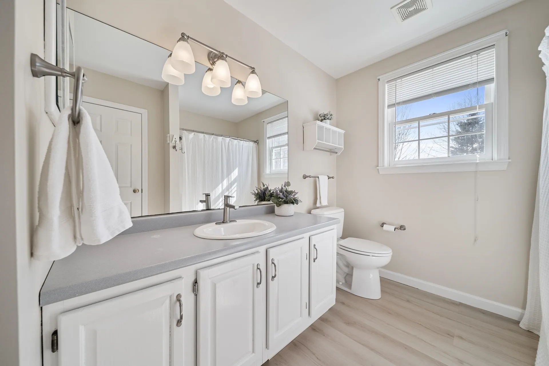 7 Jennifer Lane Amherst NH 03031