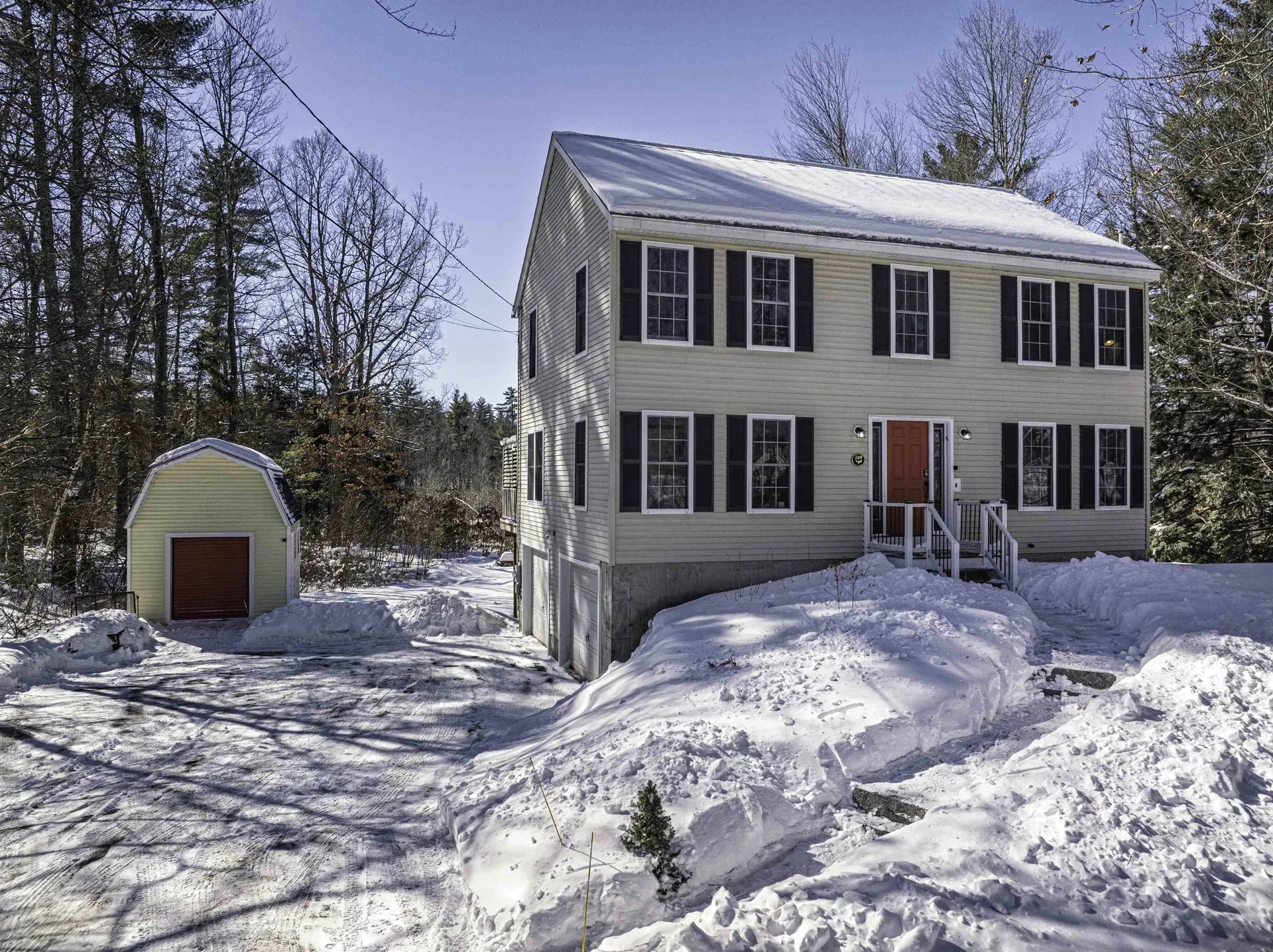 319 Old Concord Turnpike Barrington NH 03825