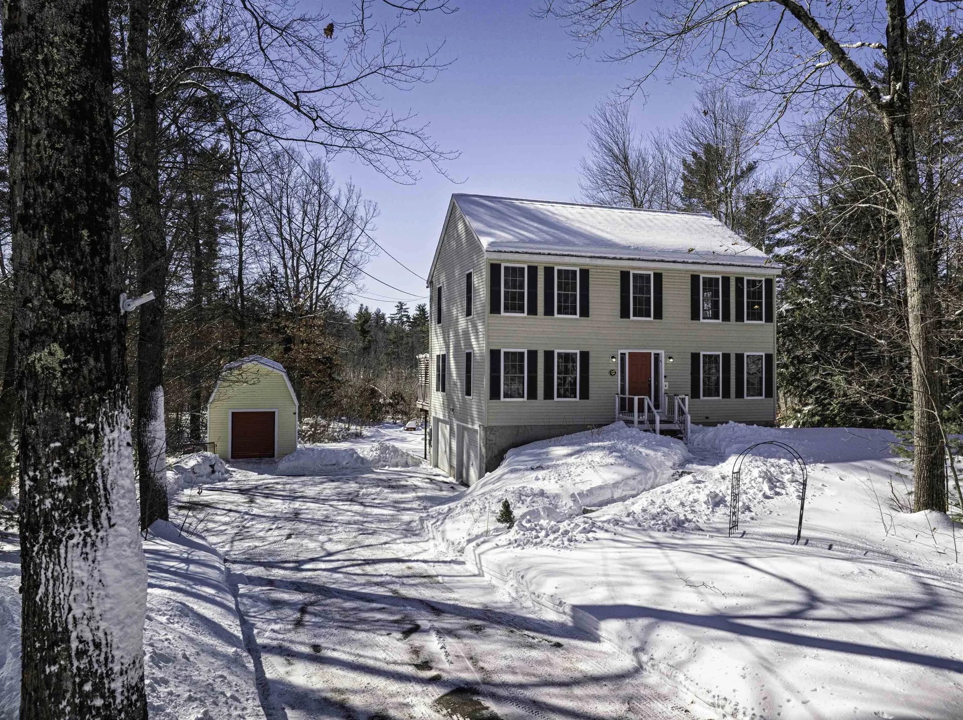 319 Old Concord Turnpike Barrington NH 03825