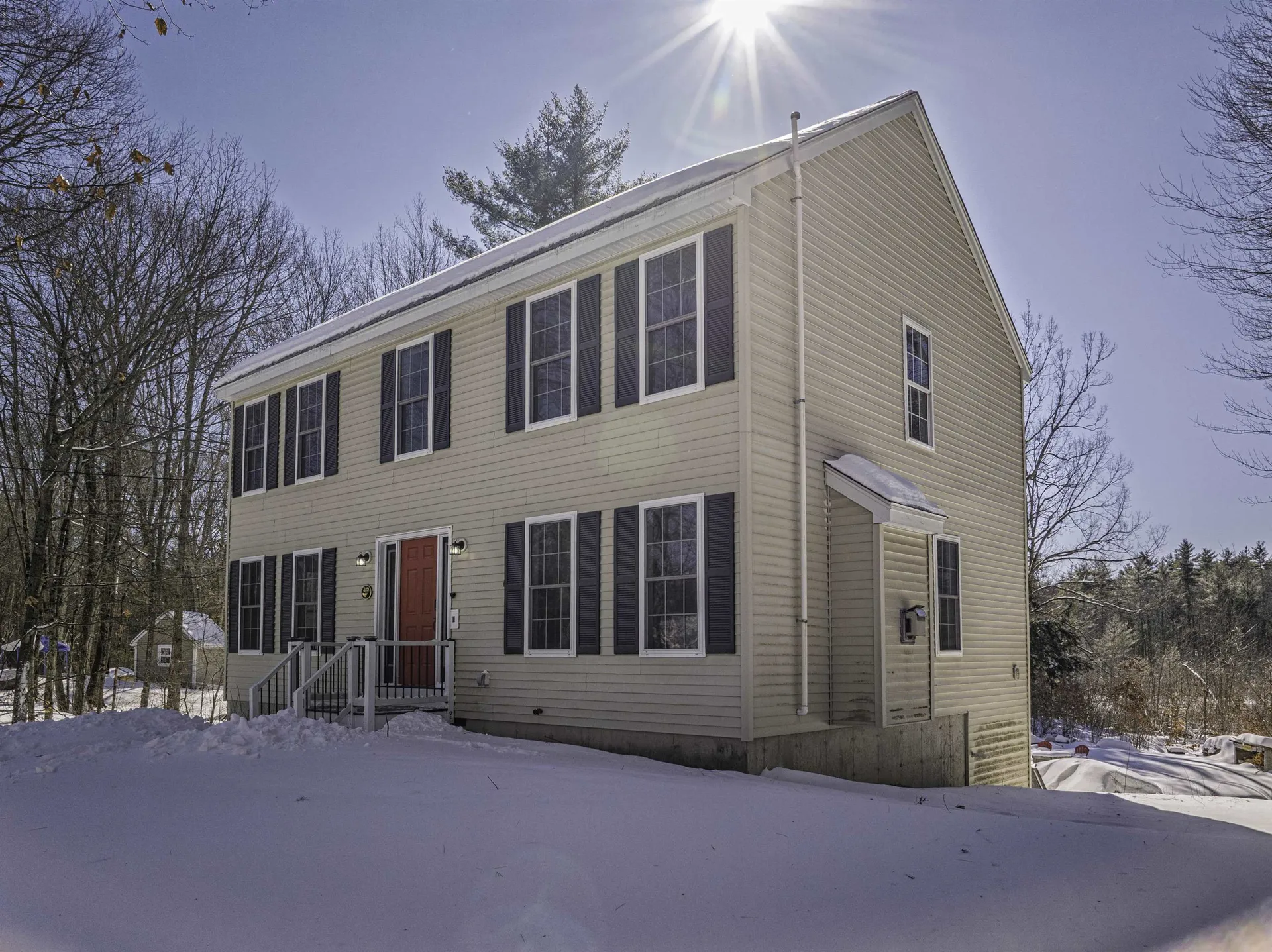 319 Old Concord Turnpike Barrington NH 03825