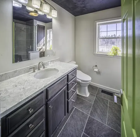 319 Old Concord Turnpike Barrington NH 03825