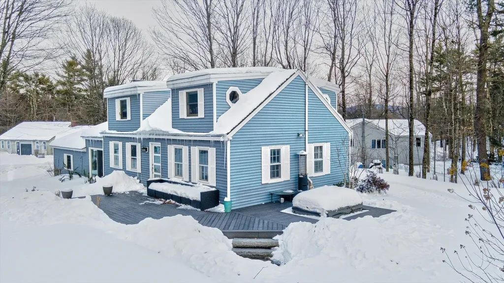 71 Mountain View Drive Peterborough NH 03458