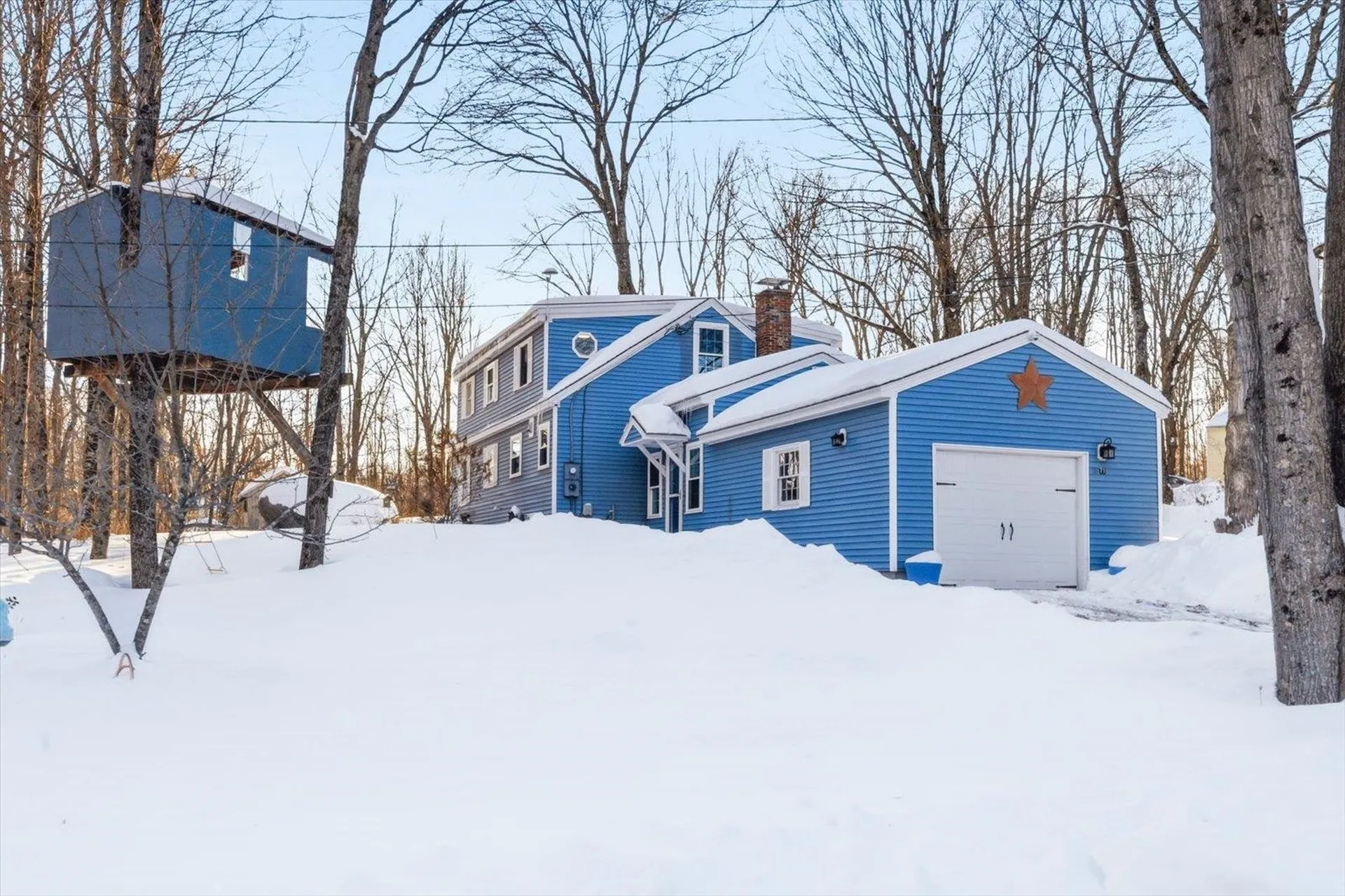 71 Mountain View Drive Peterborough NH 03458